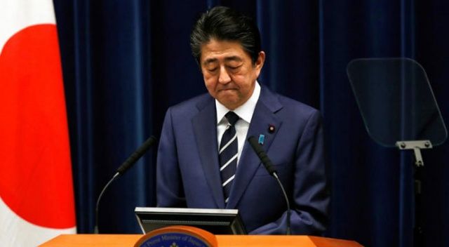 Şinzo Abe istifa etti
