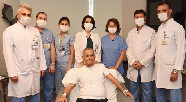 73 yaşındaki koronavirüs hastası, 5,5 ay sonra taburcu oldu