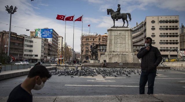Ankara&#039;da koronavirüs vakaları neden arttı? Bilim Kurulu Üyesinden dikkat çeken sözler