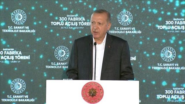 Cumhurbaşkanı Erdoğan: Türk ekonomisi yeni rekorlara koşmaya devam edecektir