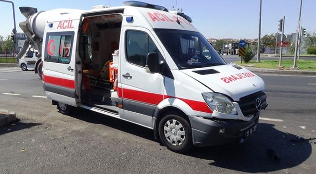 Diyarbakır’da koronavirüs vakası taşıyan ambulans kaza yaptı