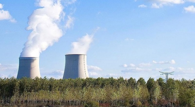 ABD, Polonya&#039;da iki nükleer santral inşa edecek