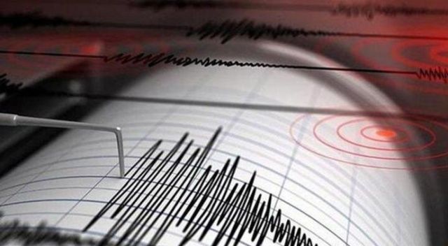 Ege Denizi&#039;nde 4,3 büyüklüğünde deprem oldu
