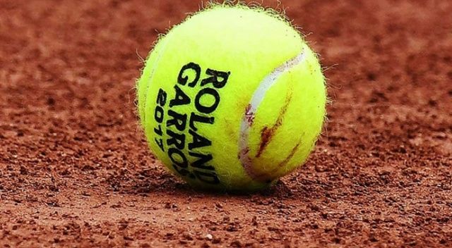Fransa Açık Tenis Turnuvası tek kadınlar şampiyonu Iga Swiatek oldu