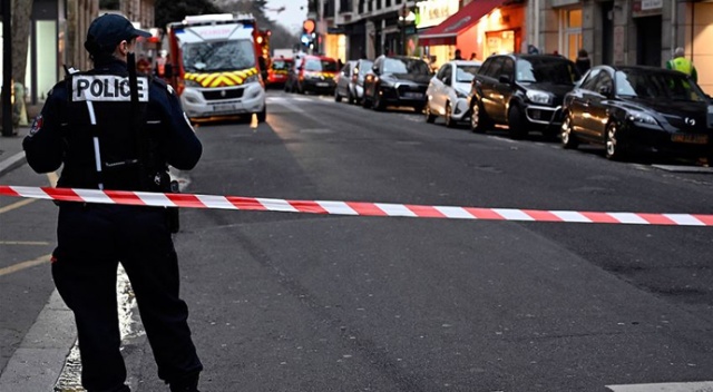 Macron Müslümanlara baskı için bahanesini buldu... Fransa’da bıçaklı saldırı: 3 ölü