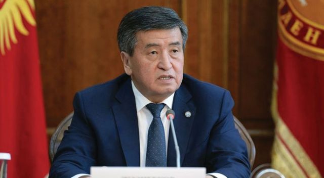 Kırgızistan Cumhurbaşkanı istifa etti