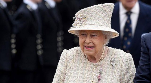 Kraliçe Elizabeth temizlikçi arıyor: Aylık maaş 200 bin lira