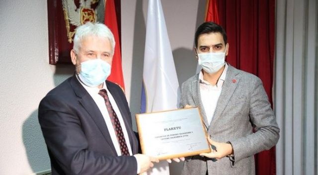 YTB, Karadağ’da Rojaye Belediye Ödülüne layık görüldü