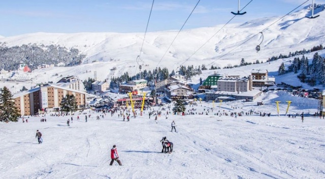 Kayak tesisleri yüzde 80 doluluk oranına ulaştı