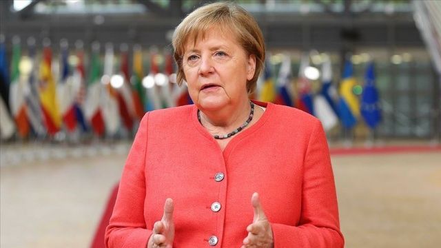Merkel: Salgın gibi küresel zorluklar ancak küresel çabayla aşılabilir
