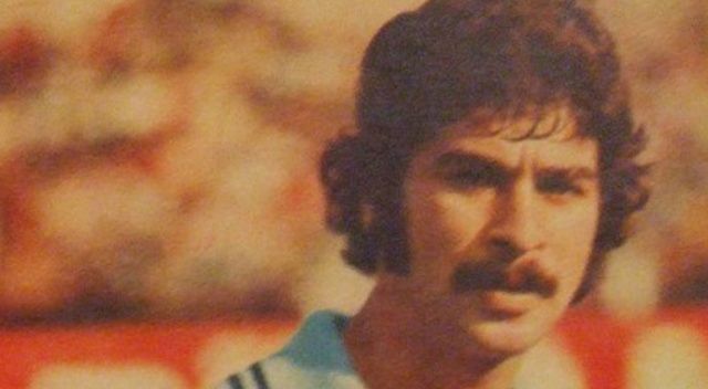 Eski milli futbolcu Raşit Karasu hayatını kaybetti