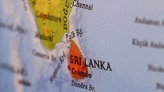 Sri Lanka&#039;da Müslümanlar, Kovid-19 kurbanlarının cenazelerinin yakılması zorunluluğunu protesto etti