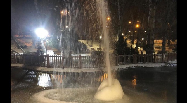Ankara buz tuttu, hava sıcaklığı -17 dereceye kadar düştü