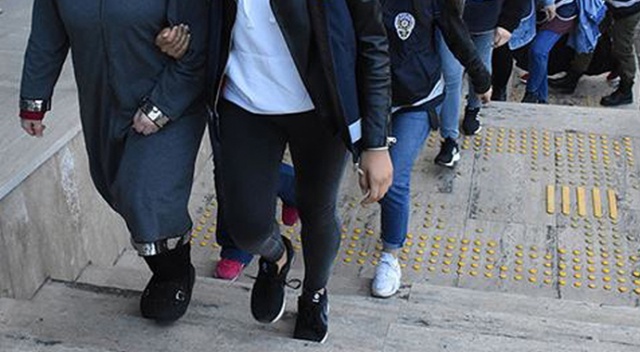 Bursa’da eş zamanlı operasyonla 16 FETÖ’cü kadın yakalandı