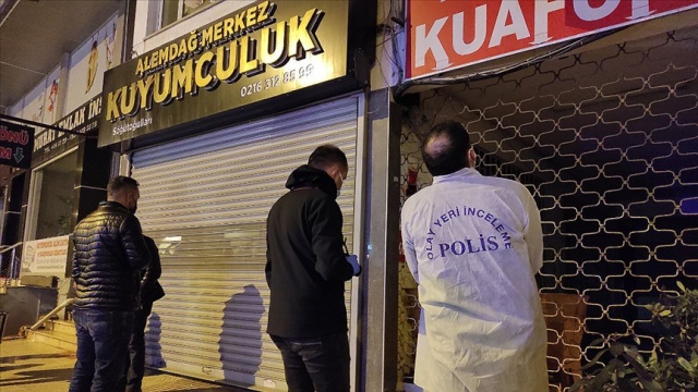 Çekmeköy&#039;de kuyumcuyu soyan şüpheli yakalandı