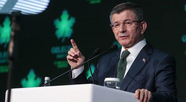Davutoğlu, partisinin il başkanları toplantısında konuştu