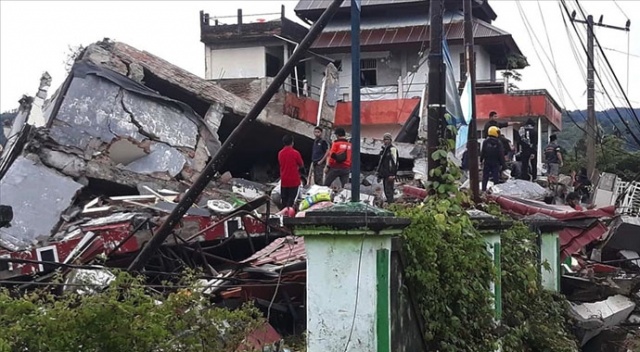 Endonezya&#039;daki depremde ölenlerin sayısı 56&#039;ya yükseldi