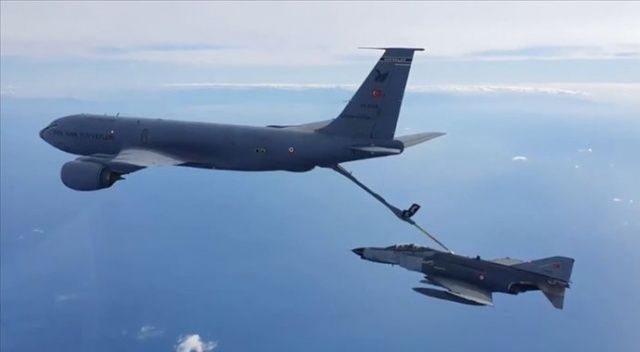 Hava Kuvvetleri Komutanlığına ait uçaklar Doğu Akdeniz&#039;de eğitim uçuşu yaptı