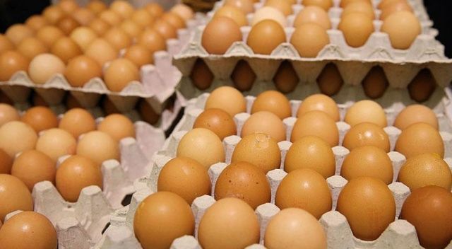 Sarı yumurta &#039;organik&#039; diye pahalıya satılıyor