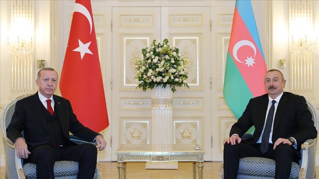 Aliyev, Cumhurbaşkanı Erdoğan&#039;ın doğum gününü kutladı