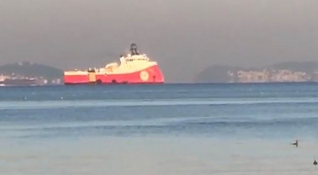 Barbaros Hayrettin Paşa sismik araştırma gemisi Tuzla Limanı&#039;na geldi