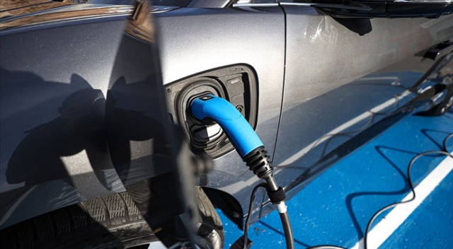 Dünya elektrikli araç satışında gaza bastı
