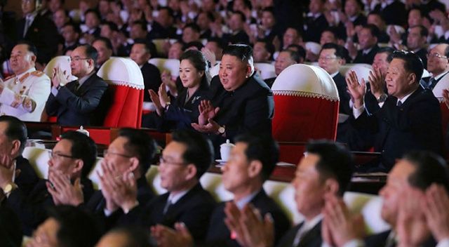 Kuzey Kore lideri Kim Jong-un’un eşi Ri Sol-ju, bir yıl aradan sonra görüntülendi