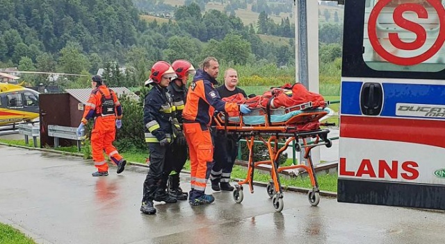 Polonya&#039;da helikopter kazası: 2 ölü, 2 yaralı