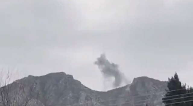 Türk savaş jetleri Gara Dağı Handef lokasyonunda tespit edilen terör noktalarını tam isabetle vurdu