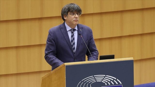 Avrupa Parlamentosu Katalan ayrılıkçı Puigdemont&#039;un dokunulmazlığının kaldırılmasını kabul etti