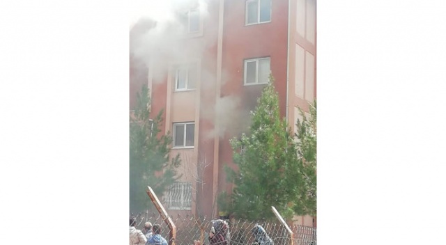 Diyarbakır’da dehşet anları: Evde çıkan yangında bir kadın hayatını kaybetti