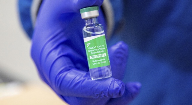 İrlanda, Oxford-AstraZeneca Kovid-19 aşısının kullanımını geçici olarak durdurdu