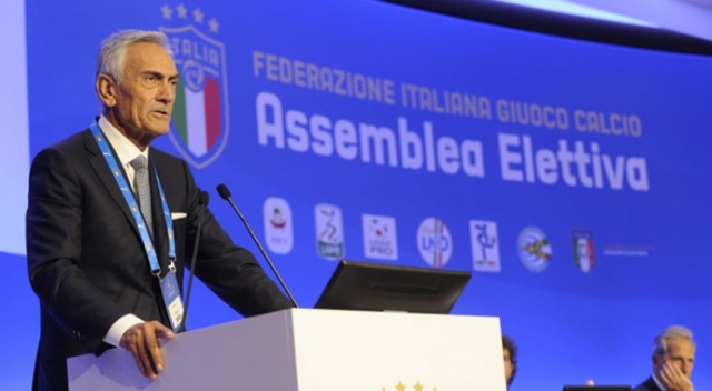 İtalya Futbol Federasyonu: EURO 2020 maçlarına seyircili şekilde ev sahipliği yapmak istiyoruz