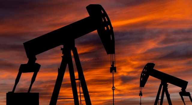 Suudi Arabistan Yemen&#039;e 422 milyon dolarlık petrol ürünleri hibesi