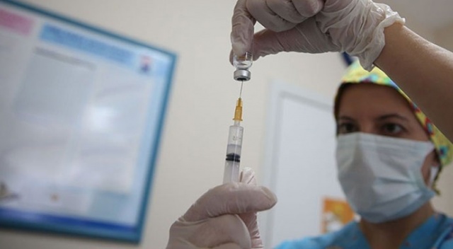 Virüs, aşı kararsızlığını da zayıflattı