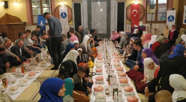 Deniz Feneri 20 ülkede ramazan yardımı yapacak