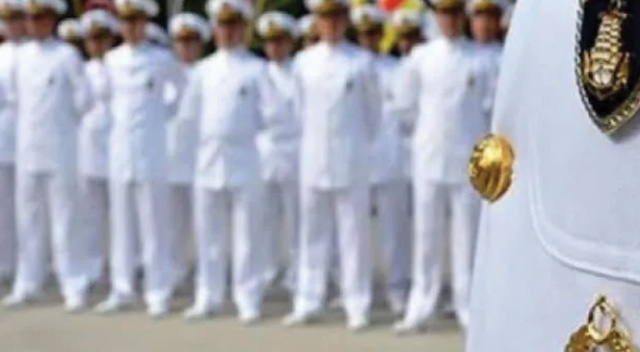 Emekli amirallerin gözaltı süresinin 4 gün daha uzatılması için talep