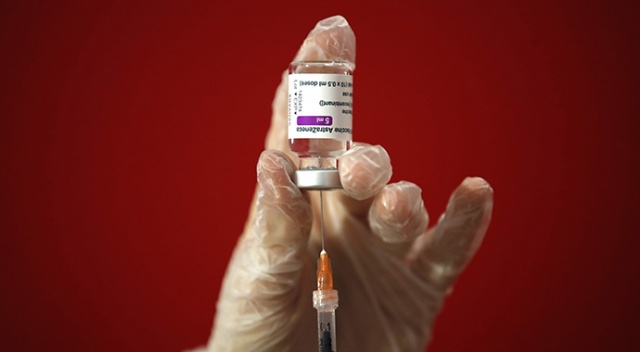 İngiltere&#039;de 30 yaş altındakilere Oxford-AstraZeneca aşısı yapılmayacak