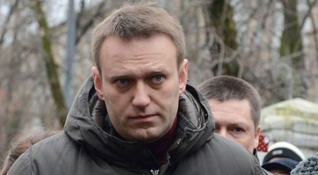 Rusya&#039;da açlık grevindeki muhalif lider Navalny hastaneye kaldırıldı