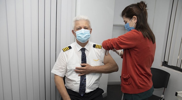 THY uçuş ekiplerine, Covid-19 aşısı uygulanmaya başlandı