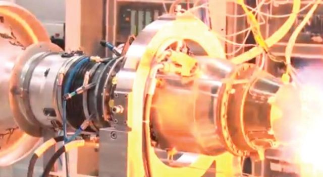Türkiye&#039;nin ilk orta menzilli füze motoru TEI-TJ300 dünya rekoru kırdı