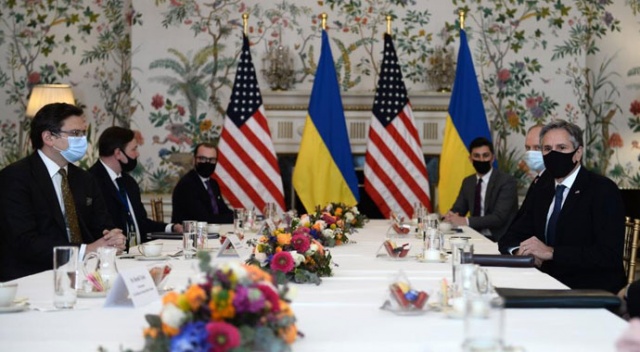 Ukrayna Dışişleri Bakanı Kuleba, ABD&#039;li mevkidaşı Blinken ile görüştü