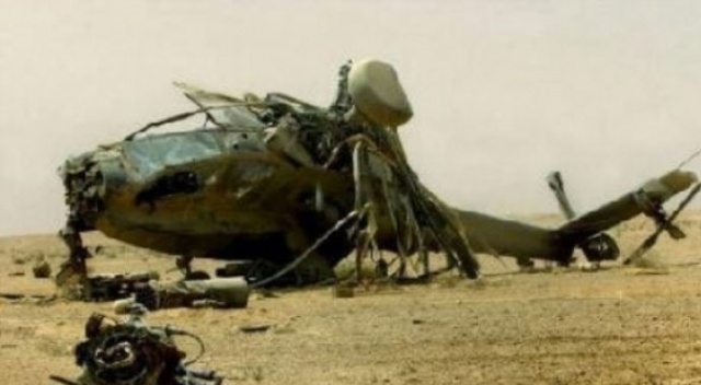 Zimbabve&#039;de askeri helikopter düştü: 4 ölü