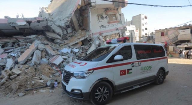 İDDEF&#039;ten Gazze&#039;ye ambulans desteği