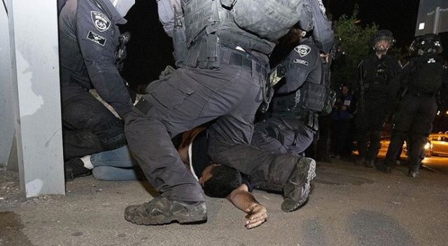 İsrail zulmü! Sene başından bu yana Kudüs&#039;te 700 kişi gözaltına alındı
