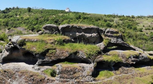 Karadeniz&#039;in ilk insan yerleşkesi: Tekkeköy mağaraları