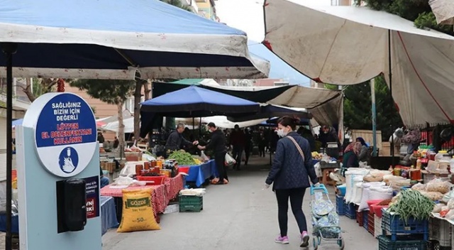 Pazarcı esnafı, semt pazarlarının haftanın iki günüyle birlikte arife günü de açık olmasını istiyor