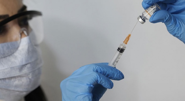 Dünyada uygulanan aşı dozu sayısı 3 milyarı aştı