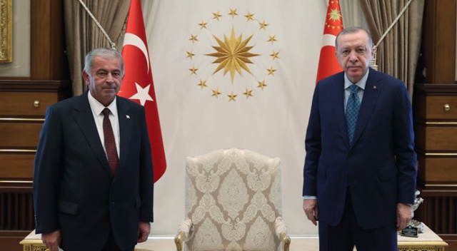Erdoğan, KKTC Meclis Başkanı Sennaroğlu&#039;nu kabul etti