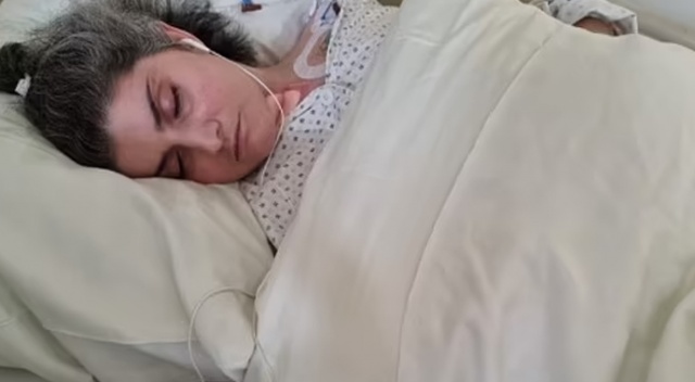 Hamileyken komaya girdi, uyandığında sürprizle karşılaştı